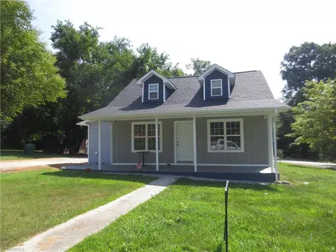 1011 Crafton St, High Point, NC 27260
