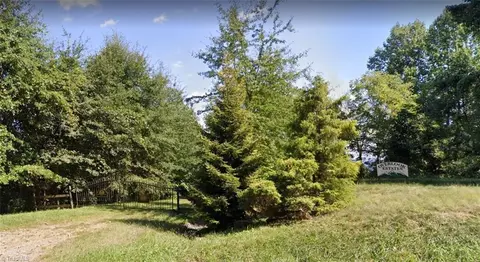 000 Us Highway 21, Thurmond, NC 28683