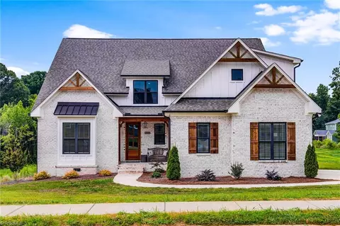 8452 Meadow Vista Dr, Lewisville, NC 27023