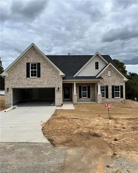 465 Rosewood Dr, Winston Salem, NC 27127
