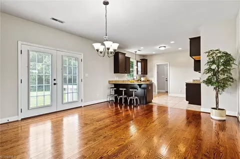 690 Williamsburg Rd, Olin, NC 28660 photo 15