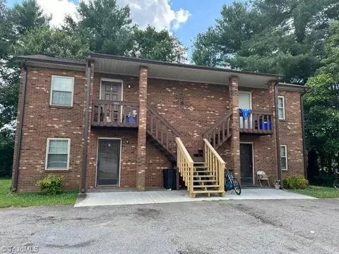 3950 Bradford Ct, Winston Salem, NC 27106