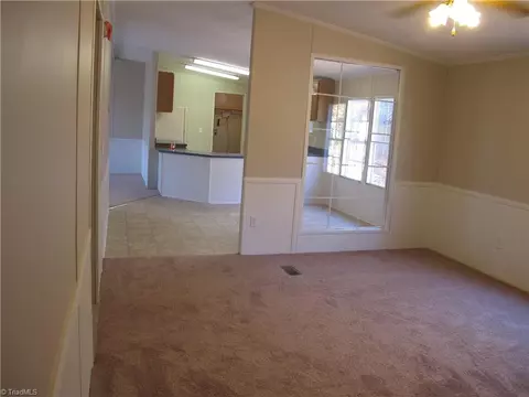 2177 Boiling Springs Rd, Purlear, NC 28665 photo 14