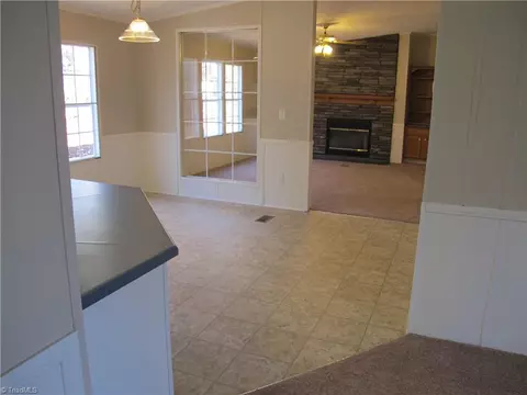 2177 Boiling Springs Rd, Purlear, NC 28665 photo 16