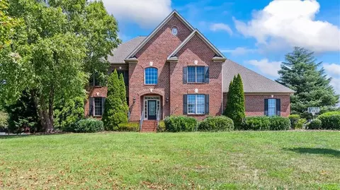 3828 Canter Dr, Trinity, NC 27370