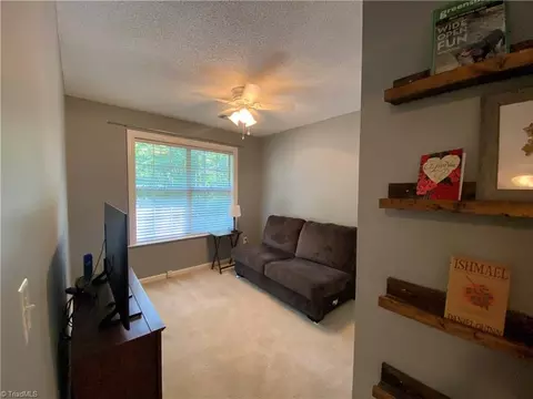 406 Shadybrook Rd, High Point, NC 27265 photo 19