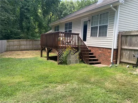 406 Shadybrook Rd, High Point, NC 27265 photo 22