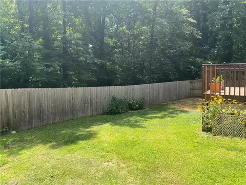406 Shadybrook Rd, High Point, NC 27265 photo 23