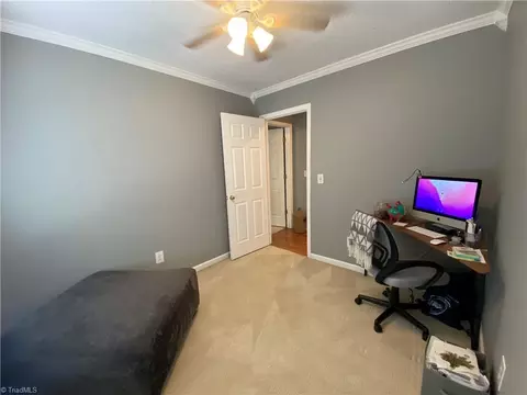 406 Shadybrook Rd, High Point, NC 27265 photo 16