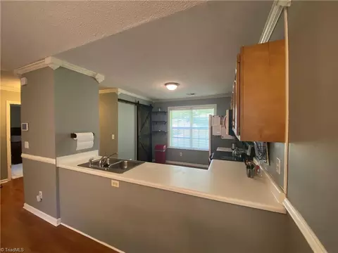 406 Shadybrook Rd, High Point, NC 27265 photo 11