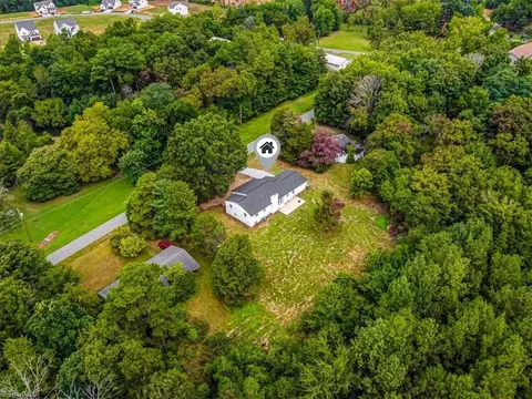 5624 Rockford Dr, Trinity, NC 27370 photo 32