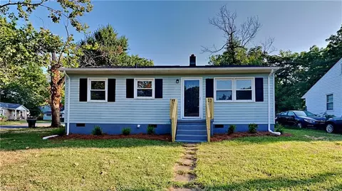 524 Garrett St, Greensboro, NC 27406