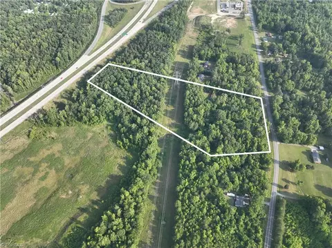 236 246 Willowlake Rd, Greensboro, NC 27505