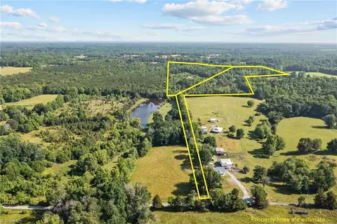 2537 Branchwater Rd, Pleasant Garden, NC 27313