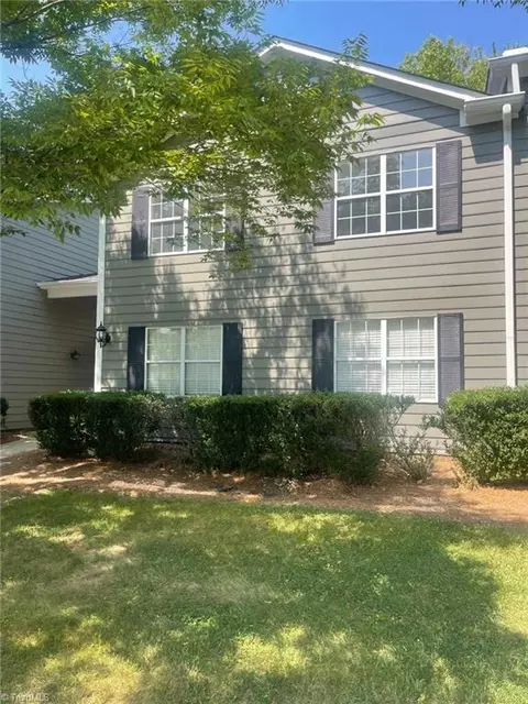 721 Shelby Dr #D, Greensboro, NC 27409