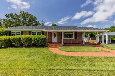 185 Ridgecrest St, Wilkesboro, NC 28697