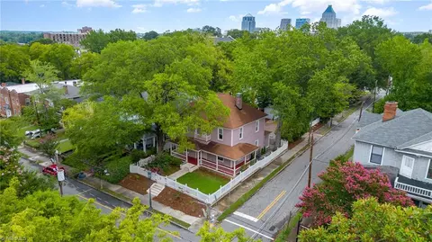 215 S Mendenhall St, Greensboro, NC 27403