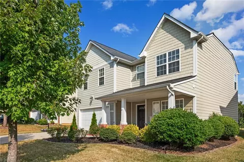 3857 Tonsley Pl, High Point, NC 27265 photo 3