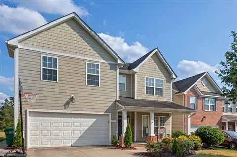 3857 Tonsley Pl, High Point, NC 27265