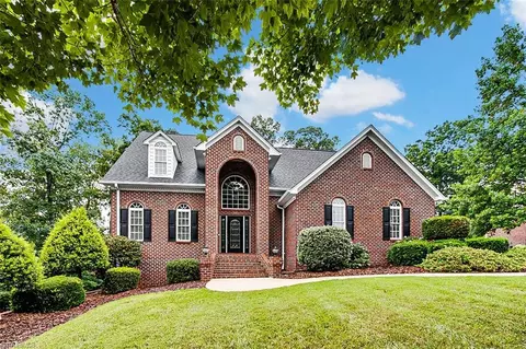 951 Newbern Ave, Asheboro, NC 27205