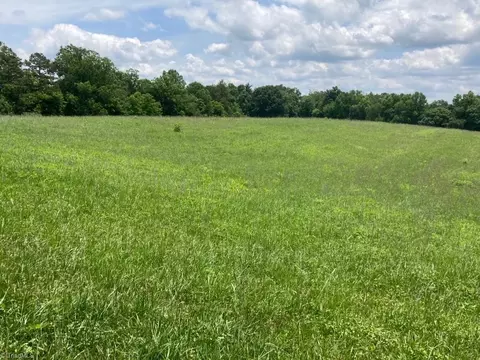 552 Carroll Town Rd, Ferguson, NC 28624
