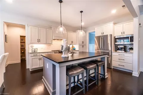 3932 Braddock Rd, High Point, NC 27265 photo 18