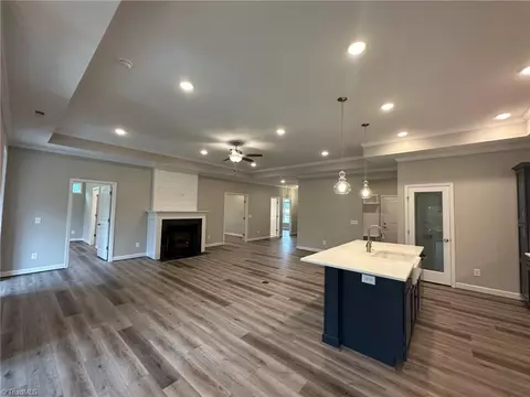 3449 Willowcrest St, High Point, NC 27265 photo 3