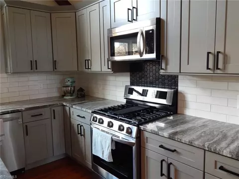 284 Buckingham Rd, Pinnacle, NC 27043 photo 8