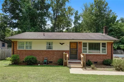 709 W Hunter St, Madison, NC 27025