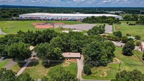 631 E Stadium Dr, Eden, NC 27288 photo 32