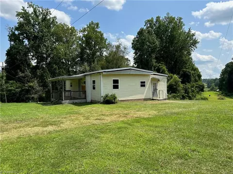177 Jerome St, Clemmons, NC 27012 photo 1
