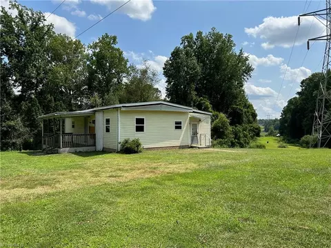 177 Jerome St, Clemmons, NC 27012 photo 2