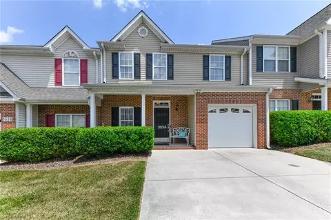 3534 Park Hill Crossing Dr, High Point, NC 27265