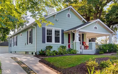 1011 Melrose St, Winston Salem, NC 27103