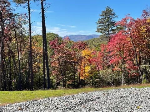 O Oklahoma Road, Roaring Gap, NC 28668
