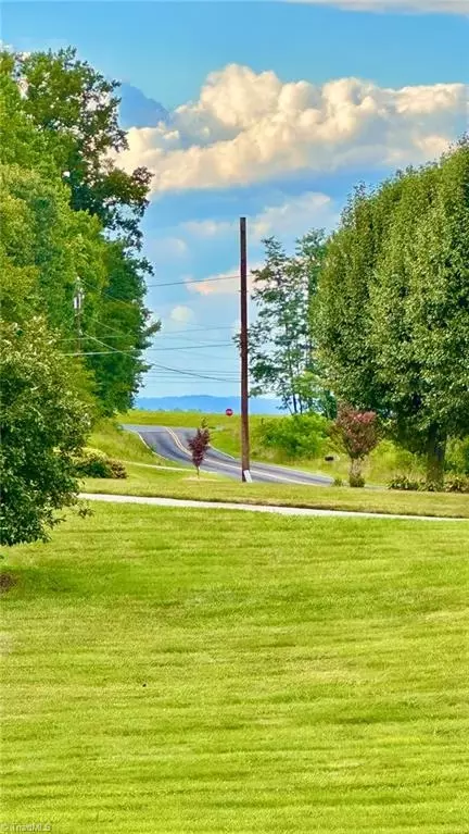 1130 Ring Rd, Westfield, NC 27053 photo 28