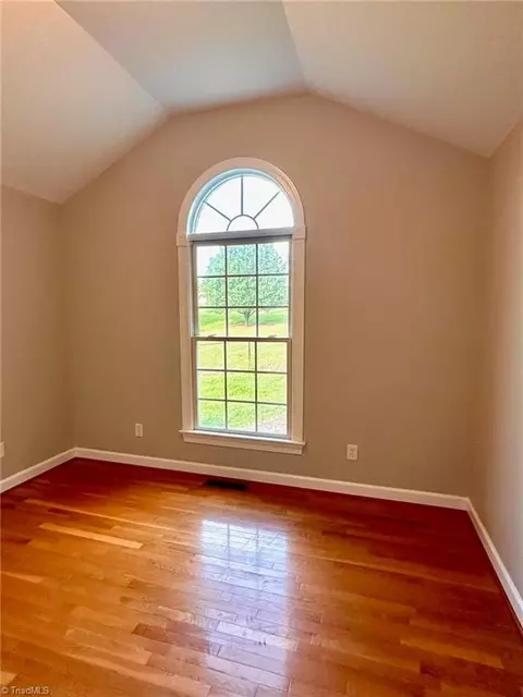 1130 Ring Rd, Westfield, NC 27053 photo 19