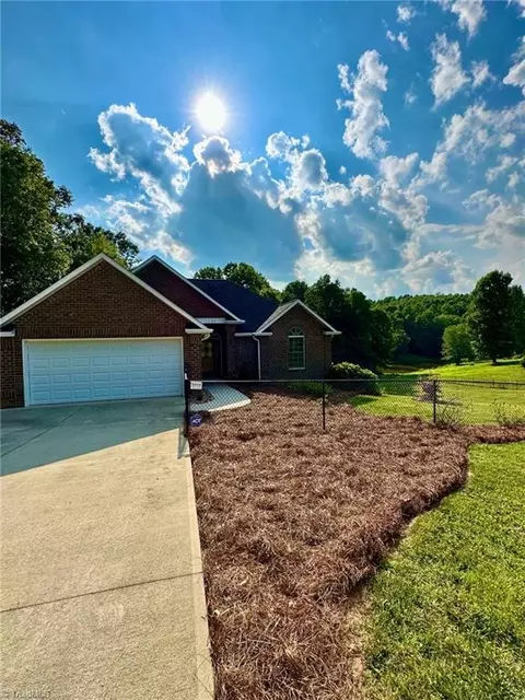 1130 Ring Rd, Westfield, NC 27053 photo 29