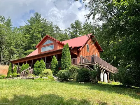 3708 Mount Zion Rd, Ferguson, NC 28624