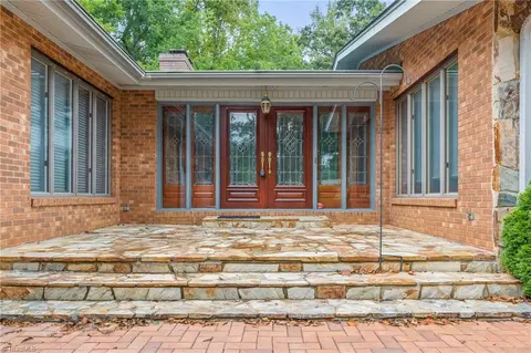 3377 Giant Oaks Dr, Sophia, NC 27350
