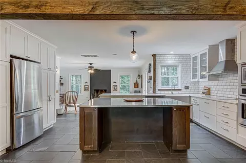 4417 Forest Walk Dr, Greensboro, NC 27455