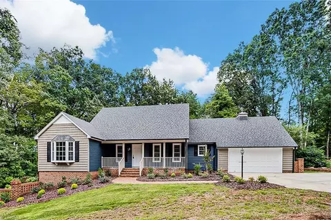 1276 Canterbury Trl, Asheboro, NC 27205