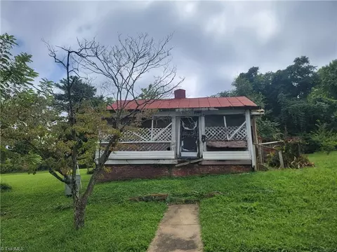 1411 Cameron Ave, Winston Salem, NC 27105