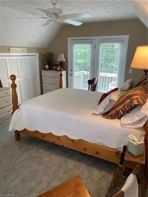 207 Yodler Way, Fancy Gap, VA 24328 photo 31