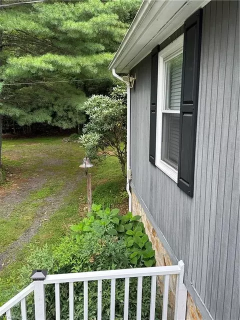 207 Yodler Way, Fancy Gap, VA 24328 photo 49