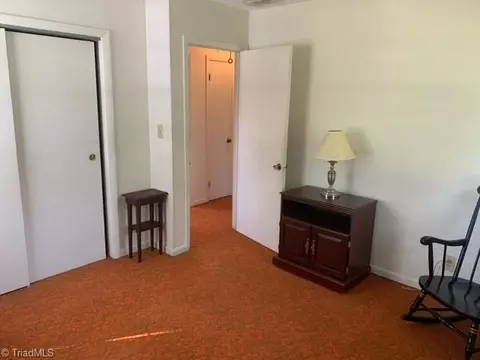 7709 Eversfield Rd, Summerfield, NC 27358 photo 9