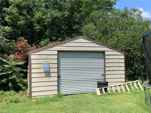 4920 Siloam Rd, Dobson, NC 27017 photo 42