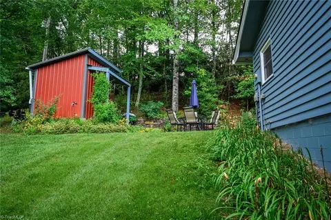1940 Hardin Rd, Boone, NC 28607 photo 12