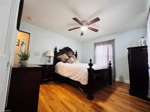 812 Graylyn Dr, High Point, NC 27263 photo 9
