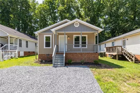 5 Quad Oak Dr, Greensboro, NC 27405